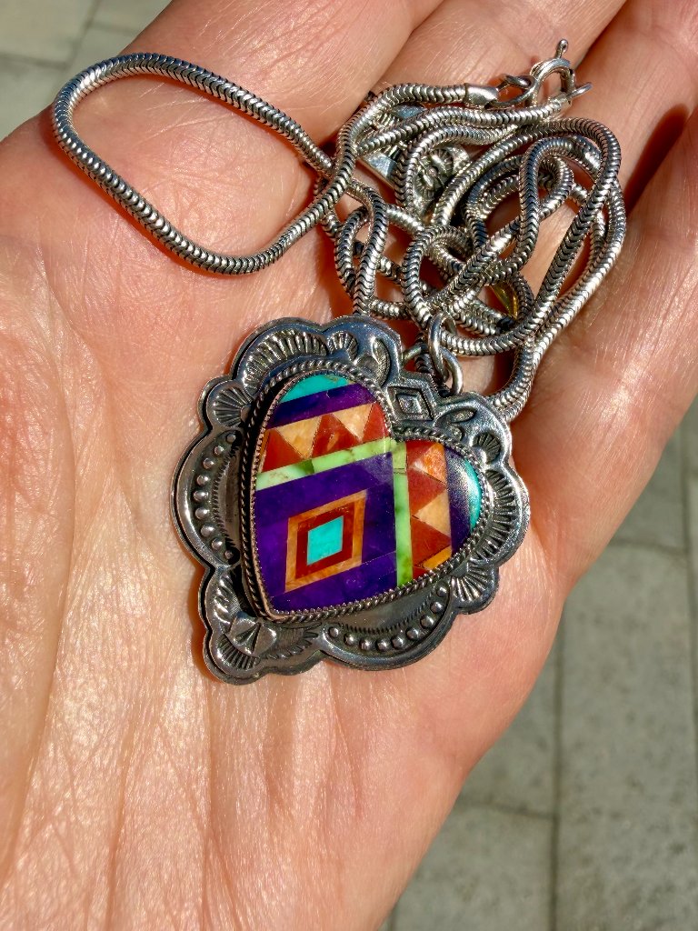 Vintage Aldrich Art Jewelry Silver Heart Pendant With Stunning Gemstone Inlay